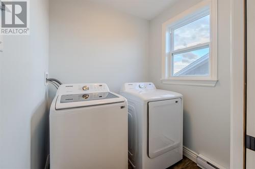 17 Quantum Drive, Paradise, NL - Indoor Photo Showing Laundry Room