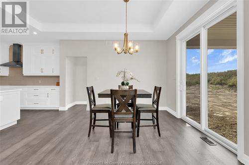 302 Blake, Belle River, ON - Indoor Photo Showing Dining Room