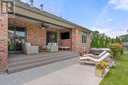 912 St. Jude Court, Windsor, ON - Outdoor With Deck Patio Veranda