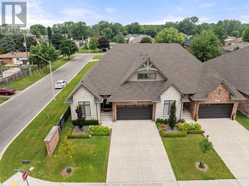 912 St. Jude Court, Windsor, ON - Outdoor With Facade