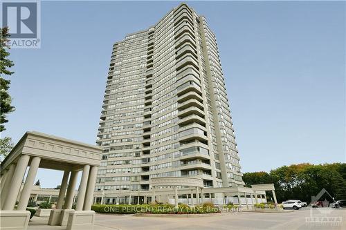 204 - 1480 Riverside Drive, Ottawa, ON - Outdoor With Facade