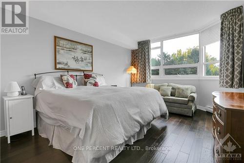 204 - 1480 Riverside Drive, Ottawa, ON - Indoor Photo Showing Bedroom