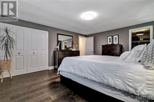 11 Alder Crescent, Ottawa, ON - Indoor Photo Showing Bedroom