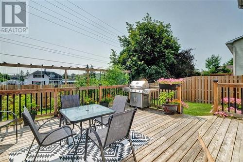 11 Alder Crescent, Ottawa, ON - Outdoor With Deck Patio Veranda