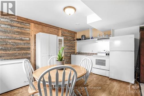 237 Trillium Circle, Alfred And Plantagenet, ON - Indoor Photo Showing Dining Room