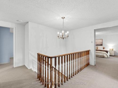 125 Chatterson Dr, Hamilton, ON - Indoor Photo Showing Other Room