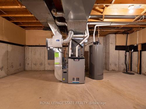 125 Chatterson Dr, Hamilton, ON - Indoor Photo Showing Basement