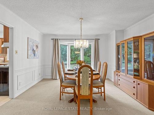 125 Chatterson Dr, Hamilton, ON - Indoor Photo Showing Dining Room