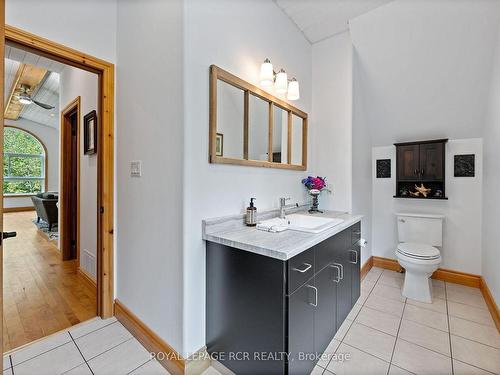 425457 25 Sdrd, Amaranth, ON - Indoor Photo Showing Bathroom