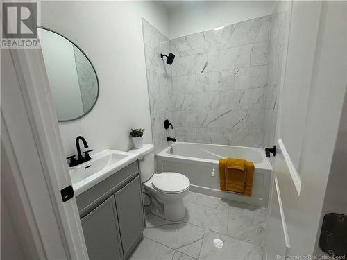 46 Edward Street, Moncton, NB - Indoor Photo Showing Bathroom