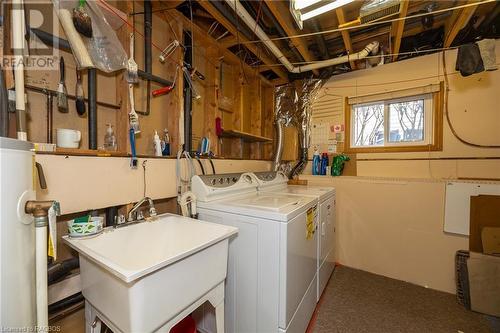 784 21St Street A E, Owen Sound, ON - Indoor Photo Showing Laundry Room