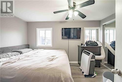 242 King Street, Sudbury, ON - Indoor Photo Showing Bedroom