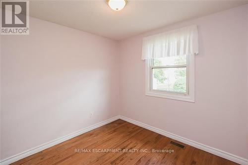 13 New Mountain Road, Hamilton, ON - Indoor Photo Showing Other Room