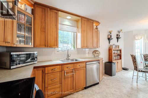 255 Water Street S, St. Marys (21 - St. Marys), ON - Indoor Photo Showing Kitchen