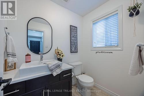 23 Westlake Drive, St. Thomas, ON - Indoor Photo Showing Bathroom