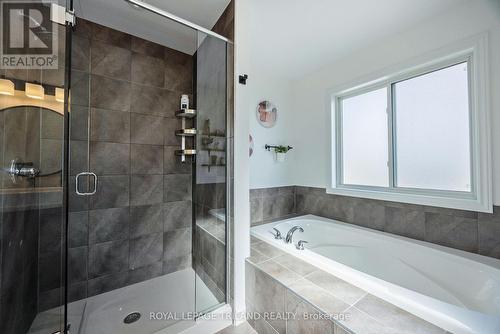 23 Westlake Drive, St. Thomas, ON - Indoor Photo Showing Bathroom