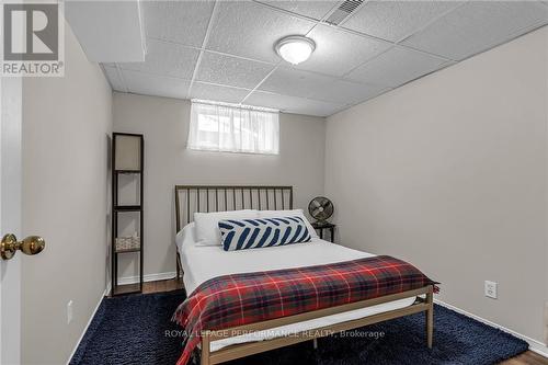 225 Wellington Street E, Cornwall, ON - Indoor Photo Showing Bedroom