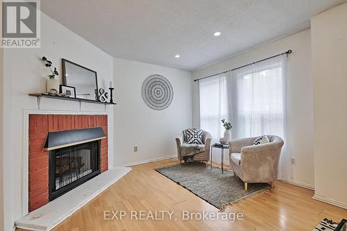 67 - 200 Murison Boulevard, Toronto (Malvern), ON - Indoor Photo Showing Living Room With Fireplace