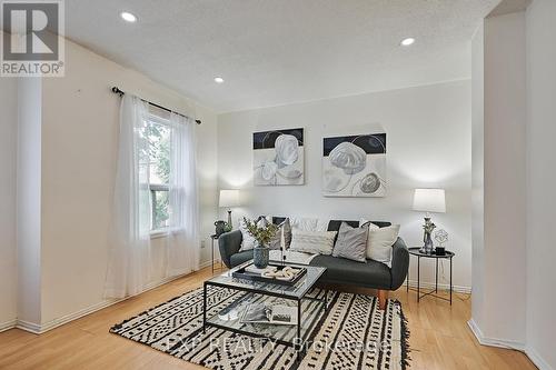 67 - 200 Murison Boulevard, Toronto (Malvern), ON - Indoor Photo Showing Living Room