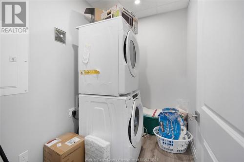 4785 Walker Road Unit# 605, Windsor, ON - Indoor Photo Showing Laundry Room