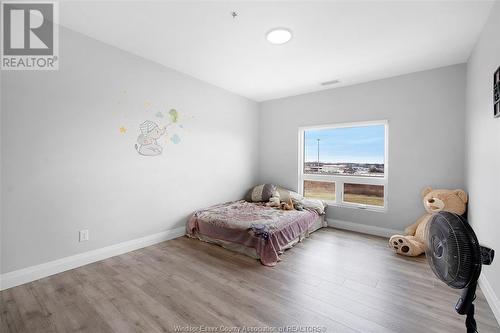 4785 Walker Road Unit# 605, Windsor, ON - Indoor Photo Showing Bedroom