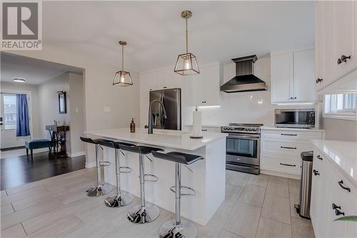 3331 Sunnyview Avenue, Cornwall, ON - Indoor Photo Showing Kitchen With Upgraded Kitchen