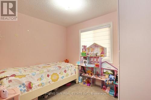 7 Shortreed Grove, Brampton, ON - Indoor Photo Showing Bedroom