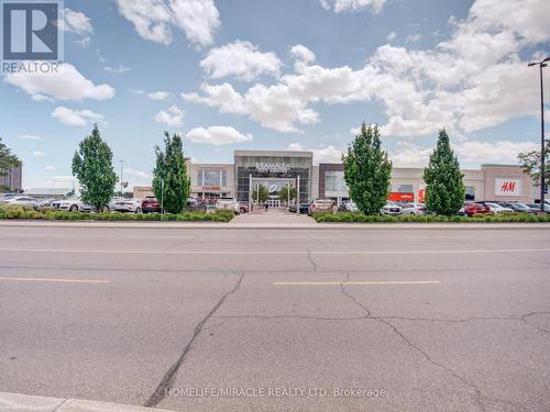 1511 - 4 Kings Cross Road, Brampton, ON - Outdoor