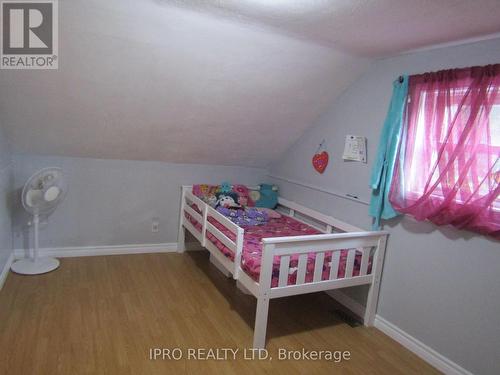 170 Troiless Street, Caledon, ON - Indoor Photo Showing Bedroom