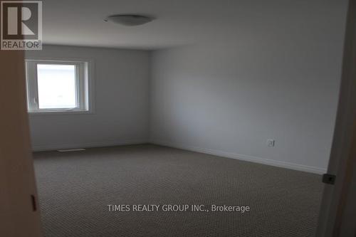 25 - 30 Times Square Boulevard, Hamilton, ON - Indoor Photo Showing Other Room