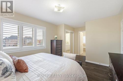 3356 Minerva Way, Burlington, ON - Indoor Photo Showing Bedroom