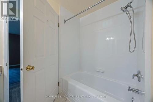 104 - 77 Baseline Road W, London, ON - Indoor Photo Showing Bathroom