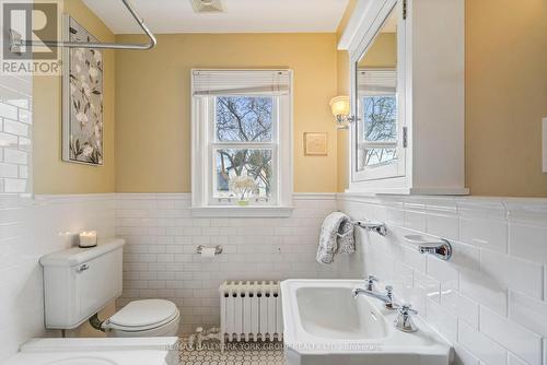 169 Clarence Street, Vaughan, ON - Indoor Photo Showing Bathroom