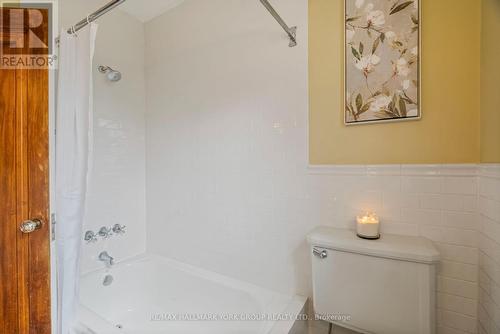 169 Clarence Street, Vaughan, ON - Indoor Photo Showing Bathroom