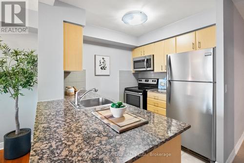 1816 - 31 Bales Avenue, Toronto (Willowdale East), ON - Indoor Photo Showing Kitchen