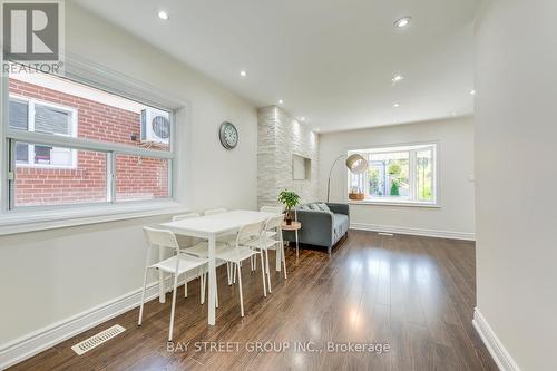 90 Avondale Avenue, Toronto, ON - Indoor Photo Showing Dining Room