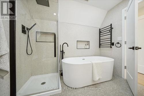 37 Pauline Avenue, Toronto, ON - Indoor Photo Showing Bathroom