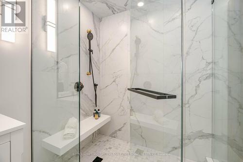 209 - 80 Port Street E, Mississauga, ON - Indoor Photo Showing Bathroom