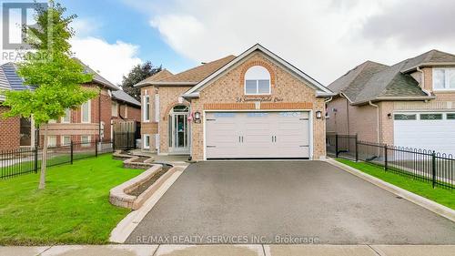 54 Summerfield Crescent, Brampton, ON - Outdoor