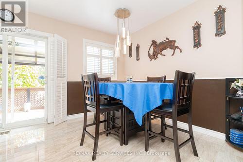 54 Summerfield Crescent, Brampton, ON - Indoor Photo Showing Dining Room