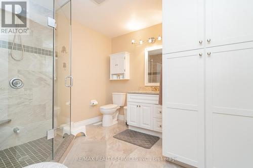 54 Summerfield Crescent, Brampton, ON - Indoor Photo Showing Bathroom