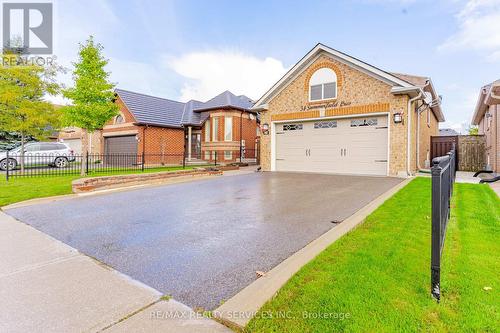 54 Summerfield Crescent, Brampton, ON - Outdoor