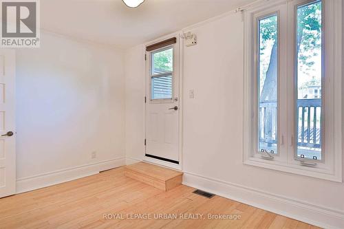 323 Ontario Street, Toronto, ON - Indoor Photo Showing Other Room