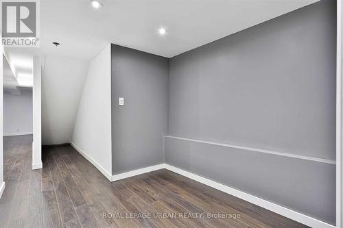 323 Ontario Street, Toronto, ON - Indoor Photo Showing Other Room