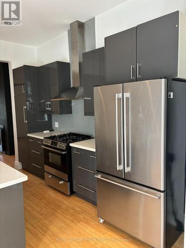 323 Ontario Street, Toronto, ON - Indoor Photo Showing Kitchen With Stainless Steel Kitchen With Upgraded Kitchen