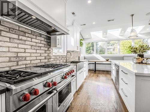 30 Broadleaf Road, Toronto, ON - Indoor Photo Showing Kitchen With Upgraded Kitchen