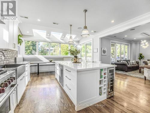 30 Broadleaf Road, Toronto, ON - Indoor Photo Showing Kitchen With Upgraded Kitchen