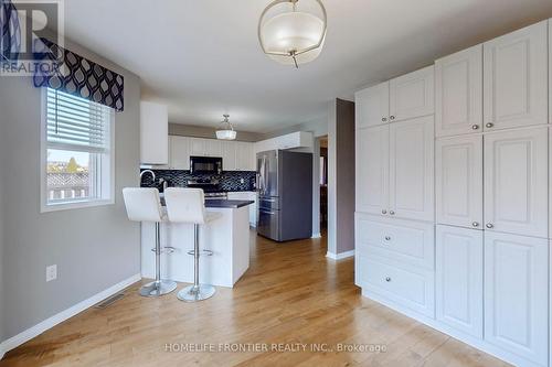 48 Patrick Drive, Barrie, ON - Indoor Photo Showing Kitchen