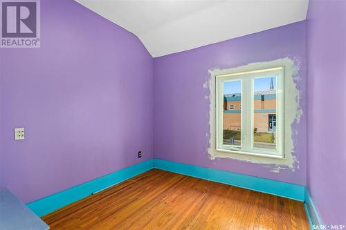 331 Oxford Street W, Moose Jaw, SK - Indoor Photo Showing Other Room