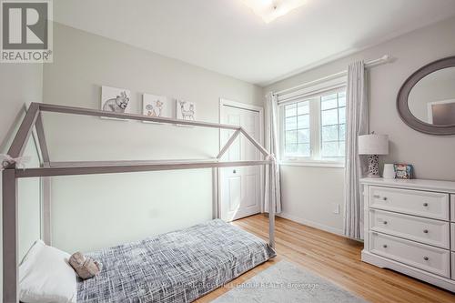 42 Ottaway Avenue, Barrie, ON - Indoor Photo Showing Bedroom